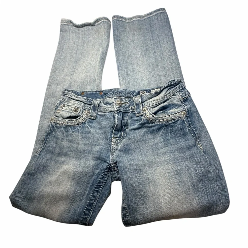 Miss Me Light Wash Embellished Flap Pocket Bootcut Jeans Sz 28 - Picture 7 of 15